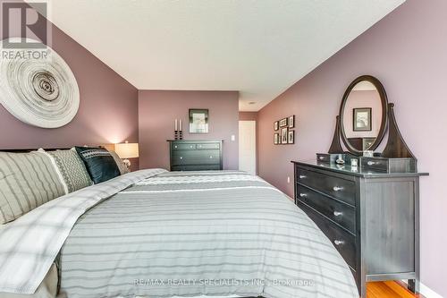 404 - 2177 Burnhamthorpe Road W, Mississauga (Erin Mills), ON - Indoor Photo Showing Bedroom