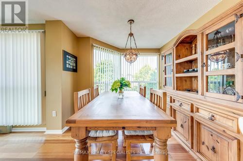 404 - 2177 Burnhamthorpe Road W, Mississauga, ON - Indoor Photo Showing Dining Room