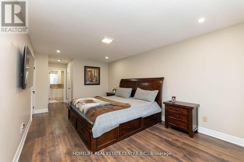 112 Braidwood Lake Road, Brampton, ON - Indoor Photo Showing Bedroom