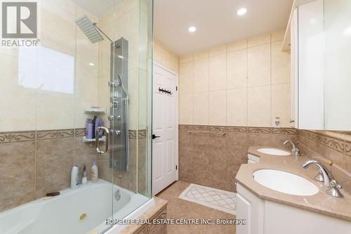 112 Braidwood Lake Road, Brampton, ON - Indoor Photo Showing Bathroom