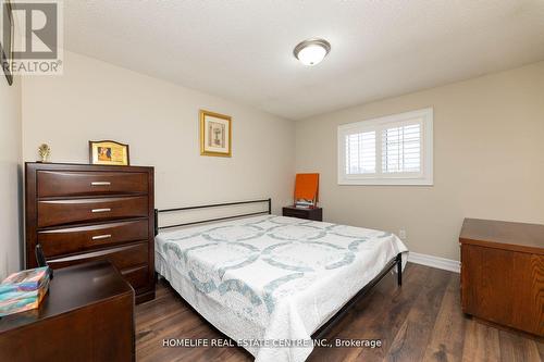 112 Braidwood Lake Road, Brampton, ON - Indoor Photo Showing Bedroom