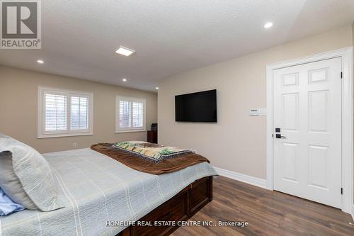 112 Braidwood Lake Road, Brampton, ON - Indoor Photo Showing Bedroom