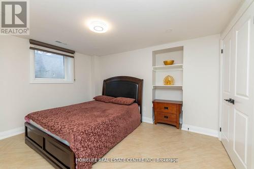 112 Braidwood Lake Road, Brampton, ON - Indoor Photo Showing Bedroom