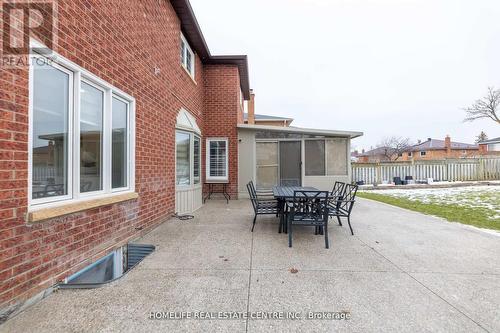 112 Braidwood Lake Road, Brampton, ON - Outdoor With Exterior