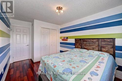 89 Finch Avenue, Woodstock, ON - Indoor Photo Showing Bedroom