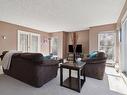 329-40 Gorge Rd West, Saanich, BC  - Indoor Photo Showing Living Room 