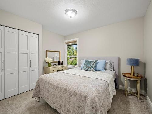 489 Warder Cres, Qualicum Beach, BC 