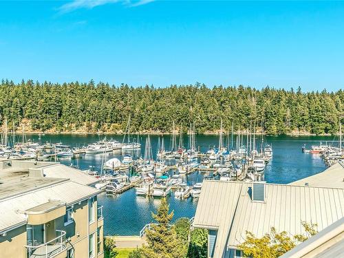 703-540 Stewart Ave, Nanaimo, BC - Outdoor With Body Of Water With View