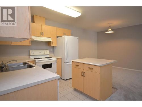 4900 Okanagan Avenue Unit# 414, Vernon, BC - Indoor Photo Showing Kitchen With Double Sink