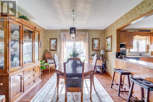 333424 Concession Rd 1 Road, West Grey, ON - Indoor Photo Showing Dining Room