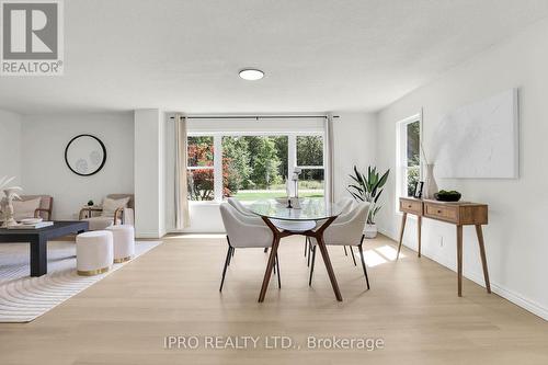 13717 Ort Road, Niagara Falls, ON - Indoor Photo Showing Dining Room