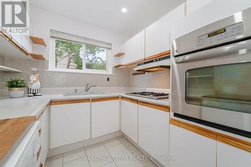 96 Mercury Road, Toronto (West Humber-Clairville), ON - Indoor Photo Showing Kitchen