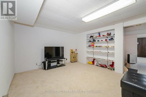 96 Mercury Road, Toronto (West Humber-Clairville), ON - Indoor Photo Showing Other Room