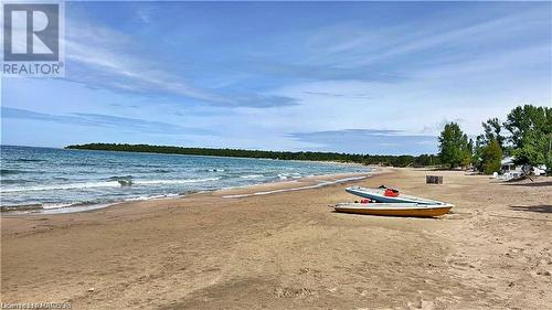 Sand Beach nearby (approx 1 km) - 204 Victoria Street, Inverhuron, ON - Outdoor With Body Of Water With View