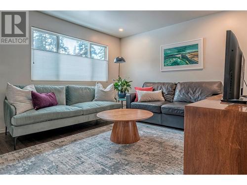 2201 32Nd Avenue Lot# Prop Lot B, Vernon, BC - Indoor Photo Showing Living Room