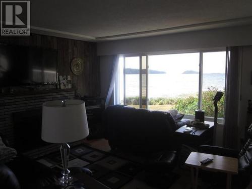 4856 Sanderson Road, Texada Island, BC - Indoor Photo Showing Other Room