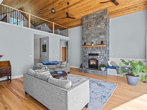 8805 West Coast Rd, Sooke, BC 