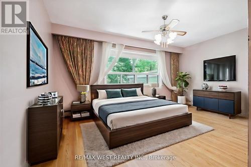 3027 Weston Road, Toronto (Humberlea-Pelmo Park), ON - Indoor Photo Showing Bedroom