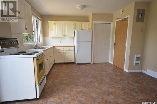 224 3Rd Avenue, Big River, SK - Indoor Photo Showing Kitchen With Double Sink