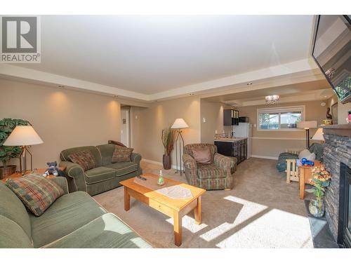 2444 14 Street, Vernon, BC - Indoor Photo Showing Living Room With Fireplace