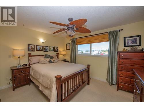 2444 14 Street, Vernon, BC - Indoor Photo Showing Bedroom