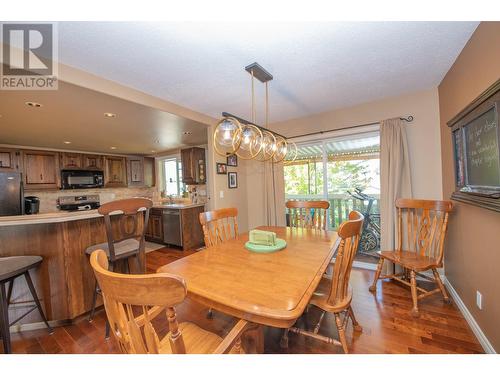 2444 14 Street, Vernon, BC - Indoor Photo Showing Dining Room