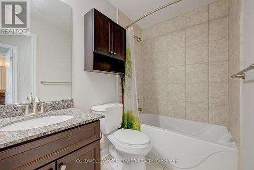 410 - 1030 Coronation Drive, London, ON - Indoor Photo Showing Bathroom