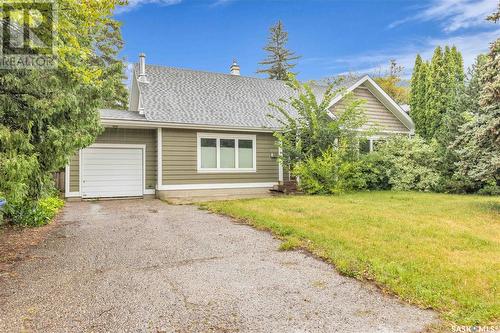 608 Leslie Avenue, Saskatoon, SK - Outdoor