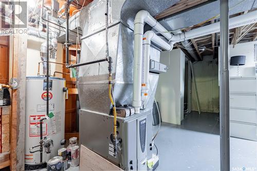 608 Leslie Avenue, Saskatoon, SK - Indoor Photo Showing Basement