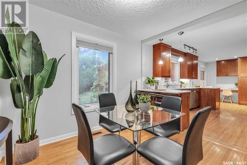 608 Leslie Avenue, Saskatoon, SK - Indoor Photo Showing Dining Room