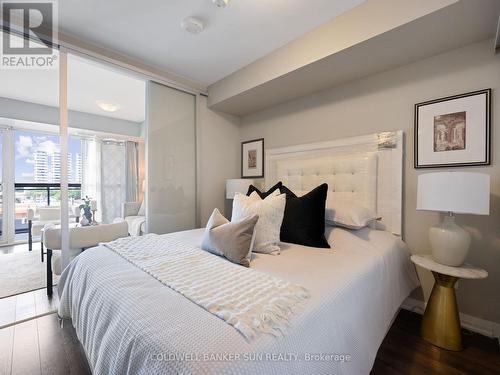 416 - 30 Meadowglen Place, Toronto (Woburn), ON - Indoor Photo Showing Bedroom