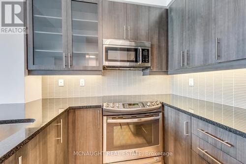 914 - 1185 The Queensway, Toronto (Islington-City Centre West), ON - Indoor Photo Showing Kitchen With Upgraded Kitchen