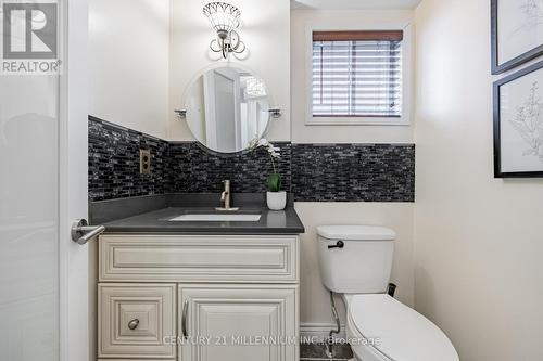 26 Porchlight Road, Brampton (Fletcher'S Creek Village), ON - Indoor Photo Showing Bathroom