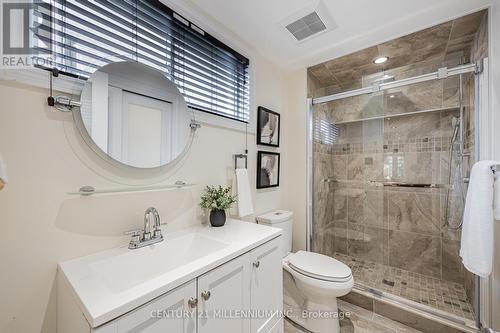 26 Porchlight Road, Brampton (Fletcher'S Creek Village), ON - Indoor Photo Showing Bathroom