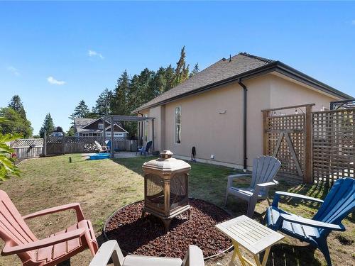 517 Willow St, Parksville, BC 