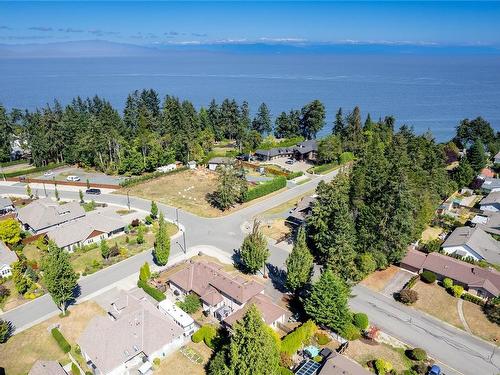 517 Willow St, Parksville, BC 