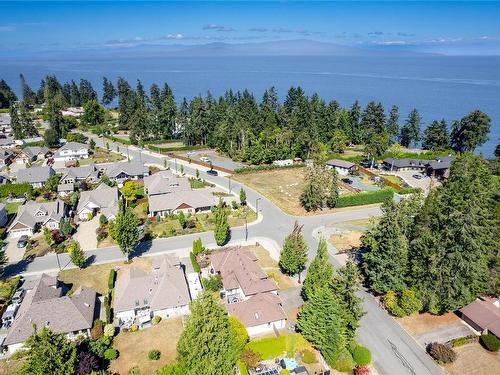 517 Willow St, Parksville, BC 