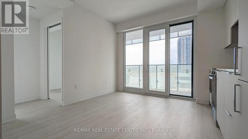 811 - 3883 Quartz Road, Mississauga, ON - Indoor Photo Showing Other Room