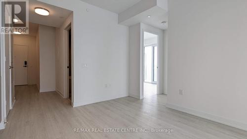 811 - 3883 Quartz Road, Mississauga, ON - Indoor Photo Showing Other Room