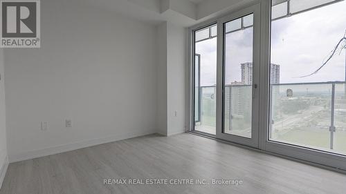 811 - 3883 Quartz Road, Mississauga, ON - Indoor Photo Showing Other Room