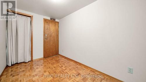 30 Windermere Court, Brampton (Northwood Park), ON - Indoor Photo Showing Other Room