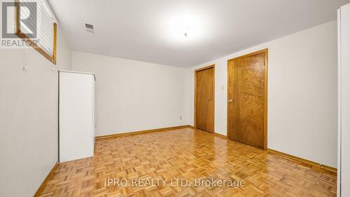 30 Windermere Court, Brampton (Northwood Park), ON - Indoor Photo Showing Other Room