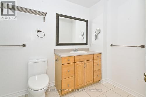 33 Sir Brandiles Place, Markham (Markham Village), ON - Indoor Photo Showing Bathroom