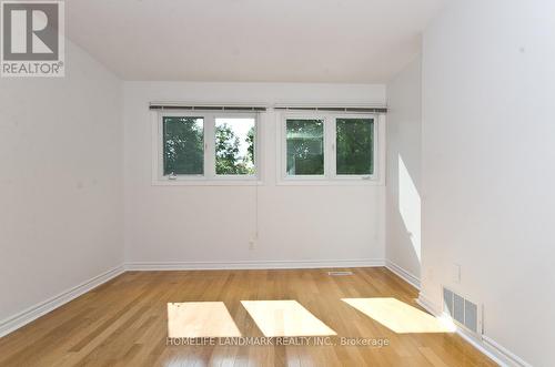 33 Sir Brandiles Place, Markham (Markham Village), ON - Indoor Photo Showing Other Room