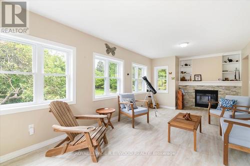 2148 Cromarty Drive, Thames Centre, ON - Indoor Photo Showing Living Room With Fireplace