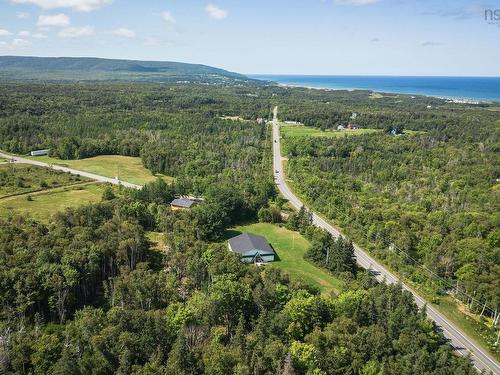 .. 16552 No. 19 Highway, Inverside, NS 