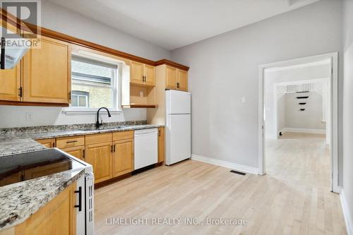 143 Mamelon Street, London, ON - Indoor Photo Showing Kitchen With Double Sink