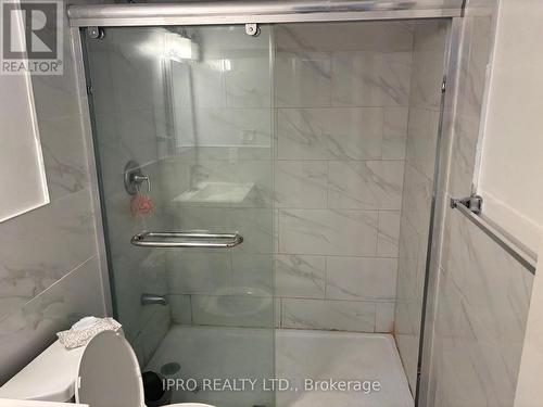 644 Orange Walk Crescent, Mississauga (Hurontario), ON - Indoor Photo Showing Bathroom