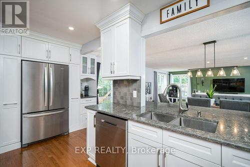 34 Taylor Drive, Prince Edward County (Ameliasburgh), ON - Indoor Photo Showing Kitchen With Stainless Steel Kitchen With Double Sink With Upgraded Kitchen