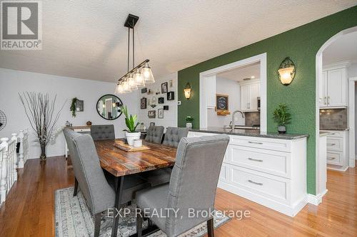 34 Taylor Drive, Prince Edward County (Ameliasburgh), ON - Indoor Photo Showing Dining Room